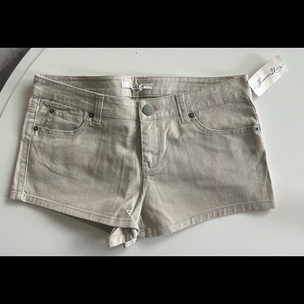 Cute denim shorts
